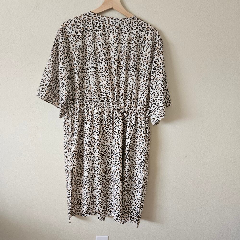 Daytrip Animal Print Kimono Medium - Picture 3 of 8